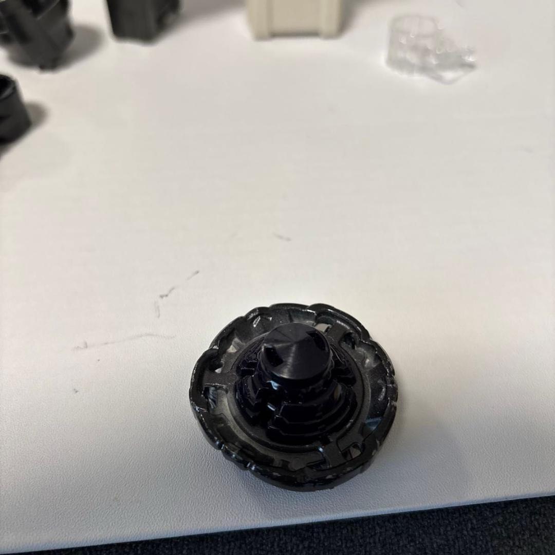 メタルファイトベイブレード＋ランチャー セット - メルカリ