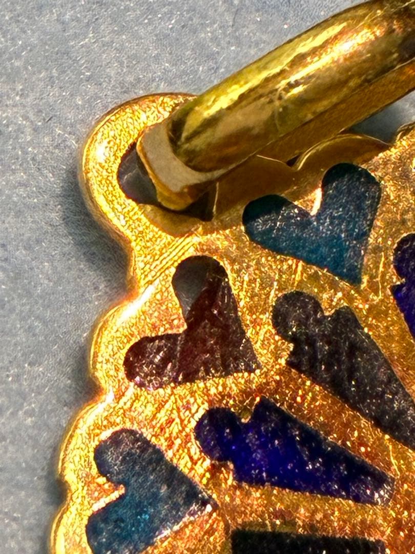 18金 K18 ノートルダム大聖堂 ステンドグラス ペンダントトップ