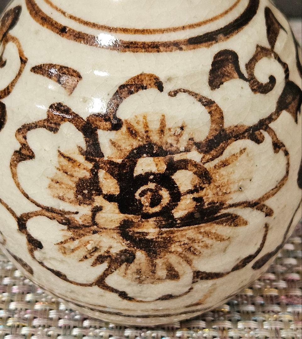 中国古陶磁器　中国古美術　宋〜明朝期 磁州窯　鉄絵　牡丹唐草文様　徳利　花入れ