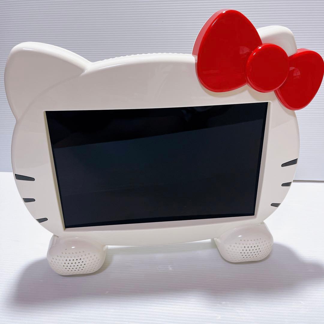 希少】サンリオハローキティ型 地デジ液晶テレビ DY-133KT 13.3V型