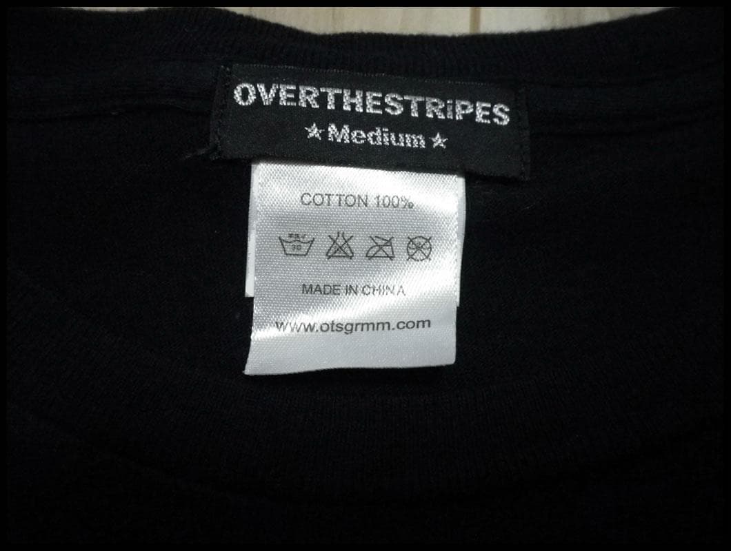 OVER THE STRiPESオーバーザストライプスTシャツ＆フィギュアセット