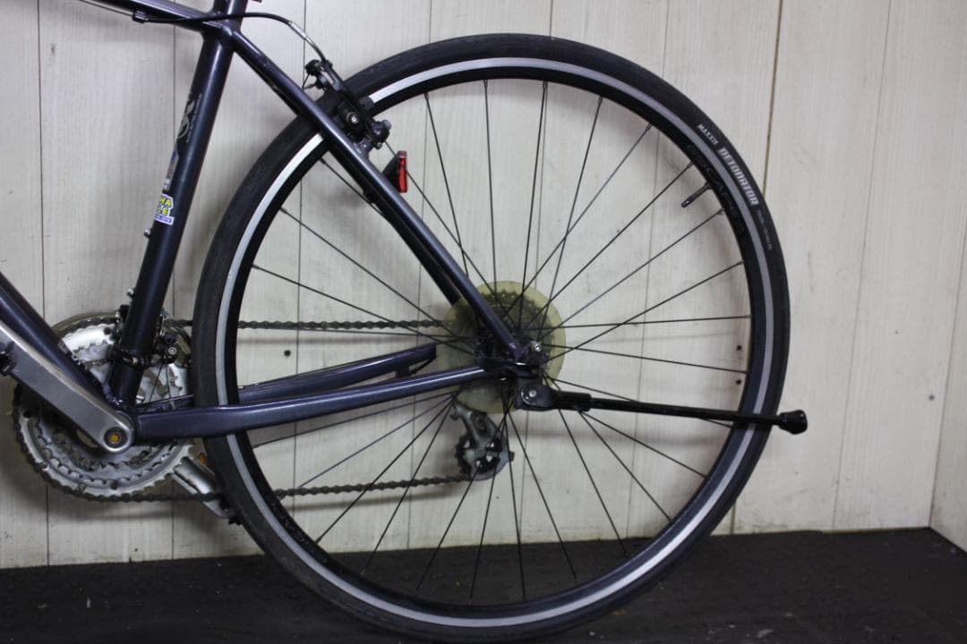 GIANT ESCAPE R3 700C アルミ 24速 470mmグレークロス