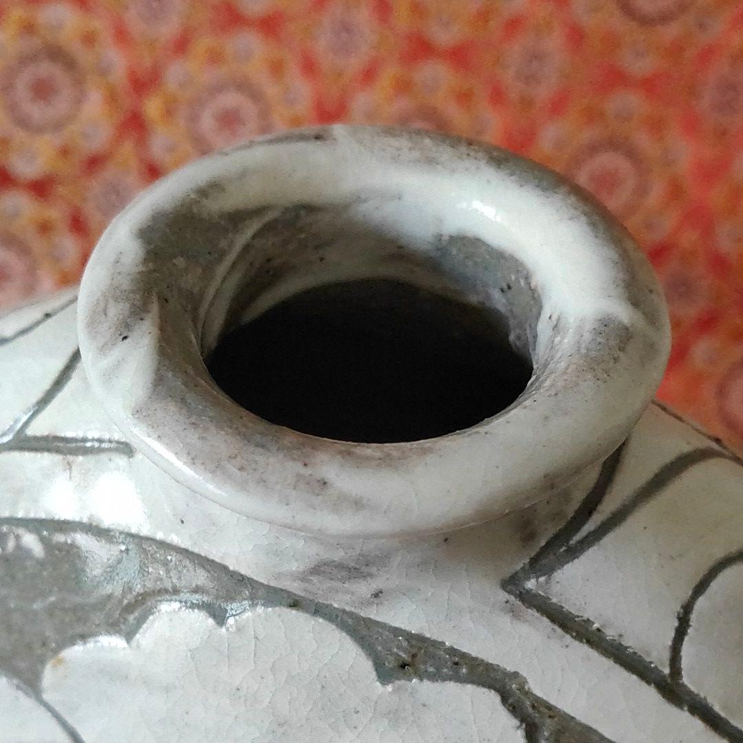 白掻落し 扁壺 三木 忠 美術品・アンティーク・コレクション