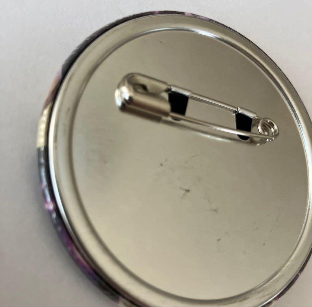 Re:ゼロ ベアトリス　缶バッジ　カラオケの鉄人　カラ鉄