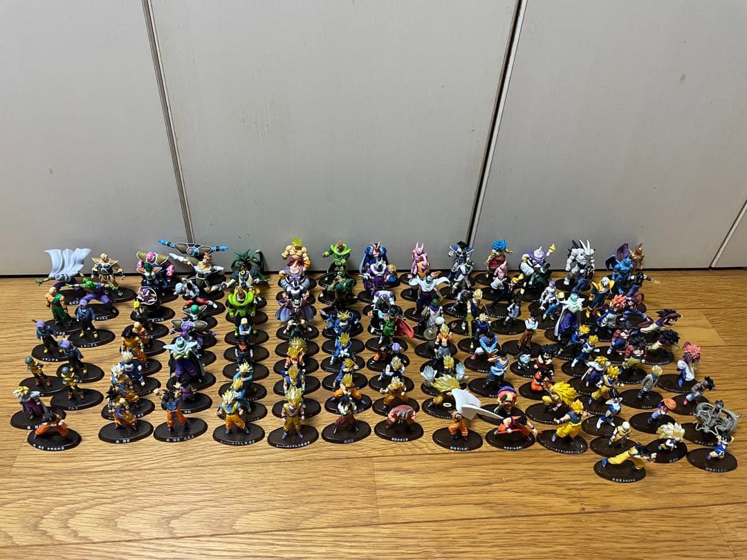 ドラゴンボール超造形魂フィギュアまとめ売り Amazon.co.jp: 超造形魂 ドラゴンボールZ 其之七 カラー9種 : おもちゃ