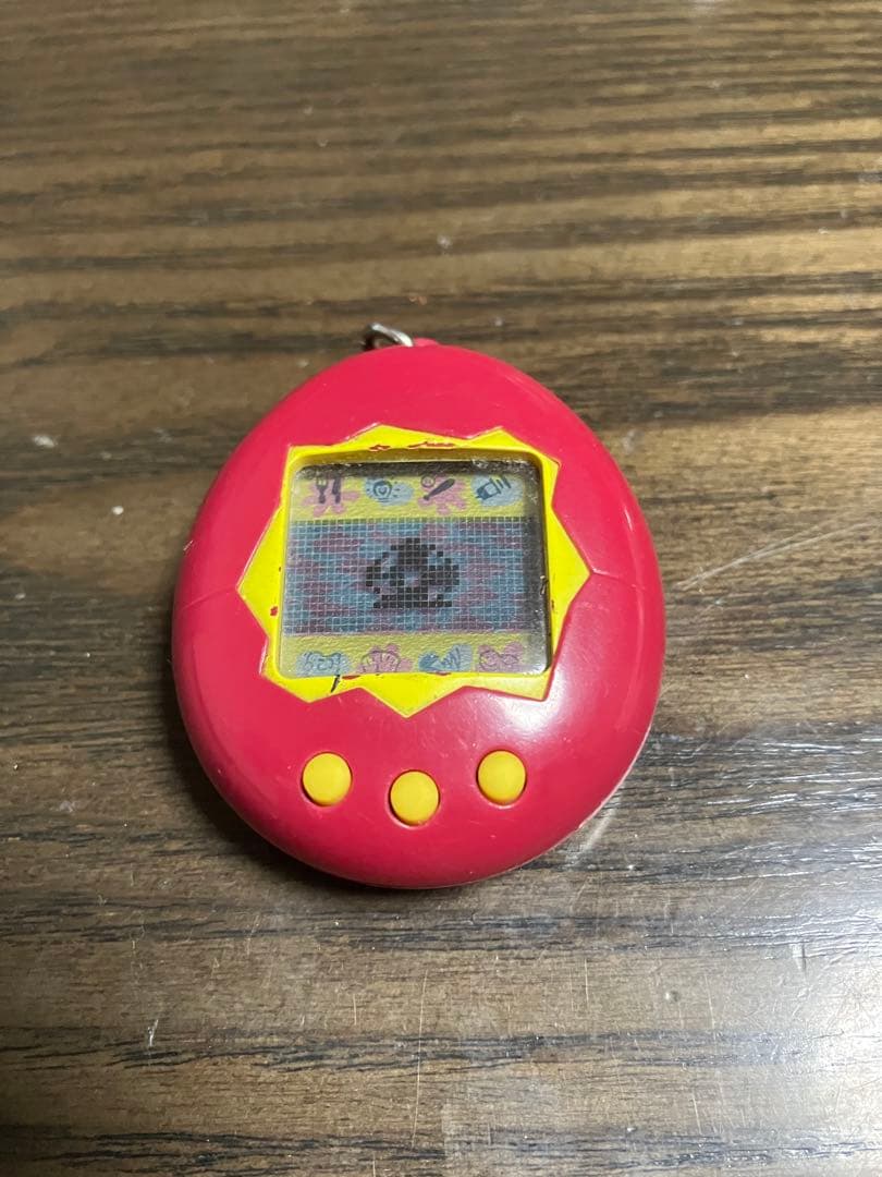 平成 レトロ たまごっち 赤