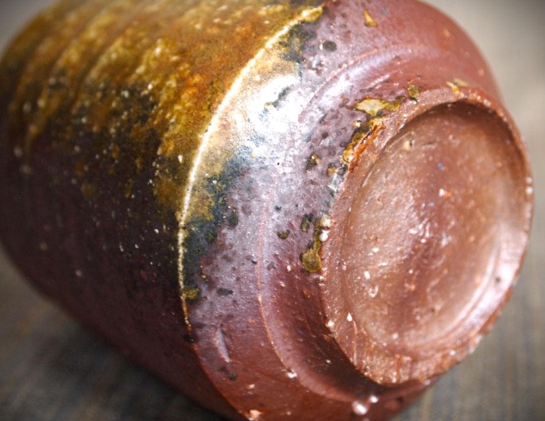 金重晃介【師＆父：金重陶陽】備前《窯変》湯のみ★共箱・栞