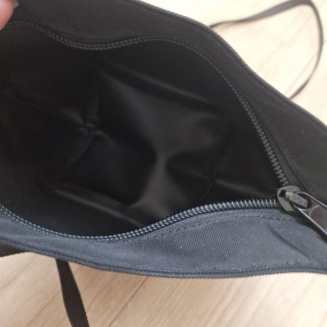 エルベシャプリエ　ショルダーバッグ　ノワール