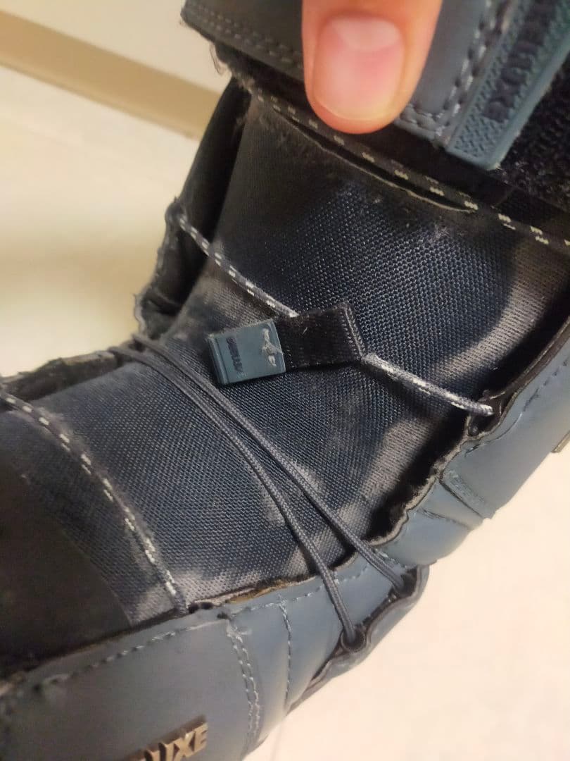 インナークリーニング済み　deeluxe deemon 27.5cm