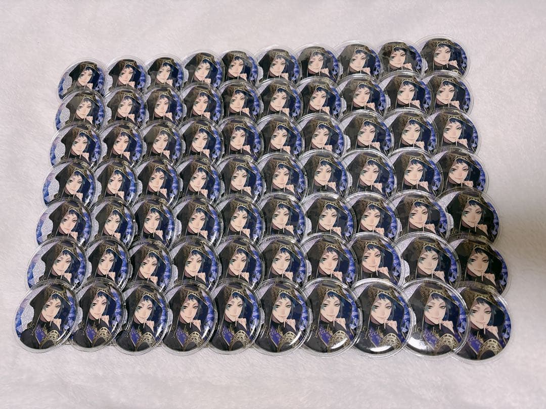 ツイステ ジェイド スモプラ 式典服 缶バッジ V118427505 本物