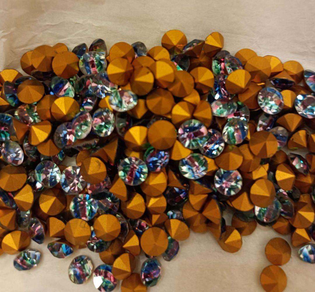 一期一会☆ヴィンテージスワロフスキー★アイリス☆チャトンSS２９レアカラー