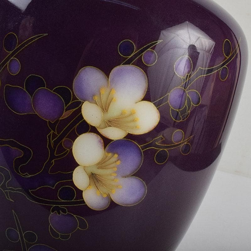 七宝焼　紫地梅文　花瓶　唐木台付　共箱　V　R9100