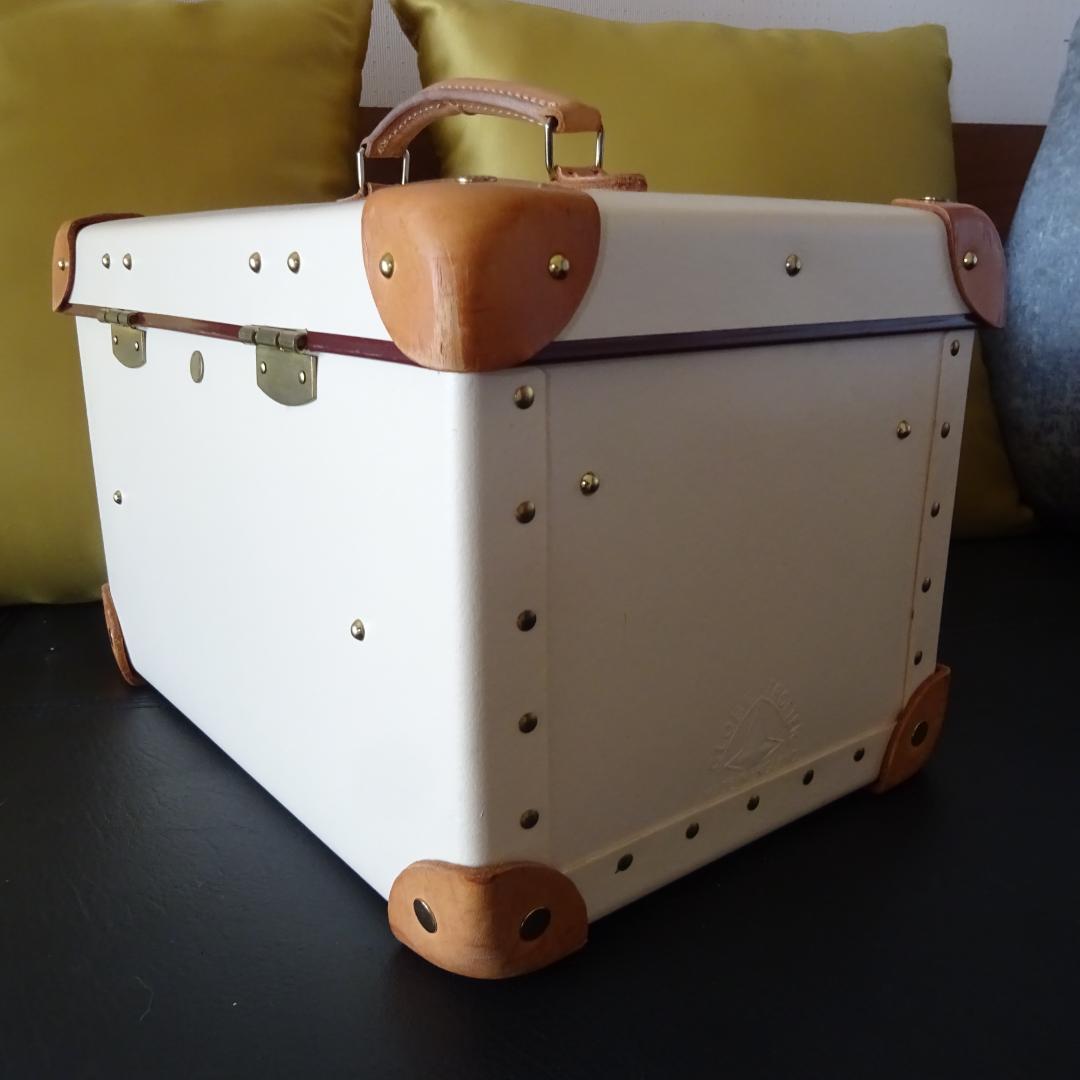 r*i様 GLOBE TROTTER グローブトロッター コスメケース13インチ