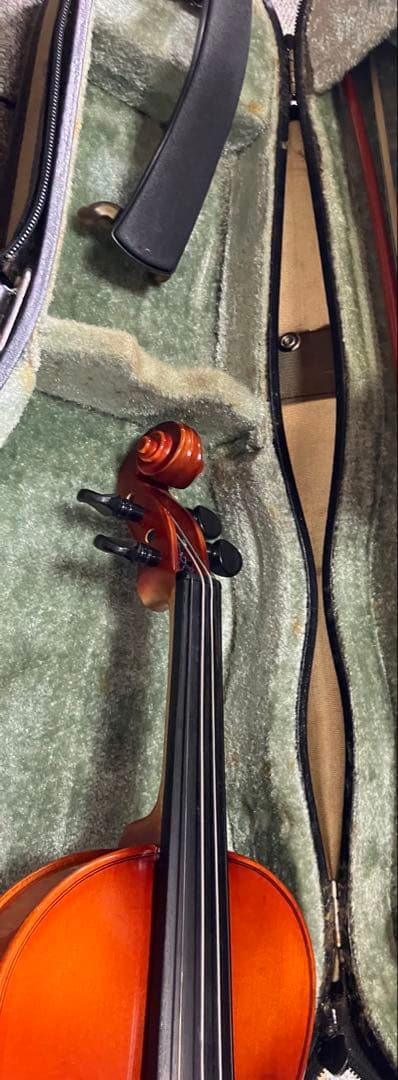 名古屋スズキヴァイオリン 1/8 身長 110〜115cm位の￼￼身長のお子様用