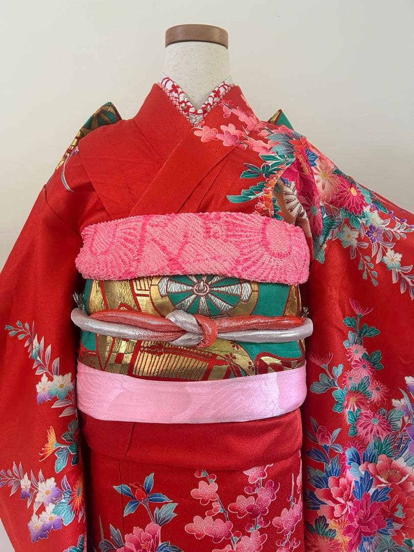 7歳　七五三　ちりめん正絹着物　古典柄　帯　帯揚げ　帯締め　しごき　セット