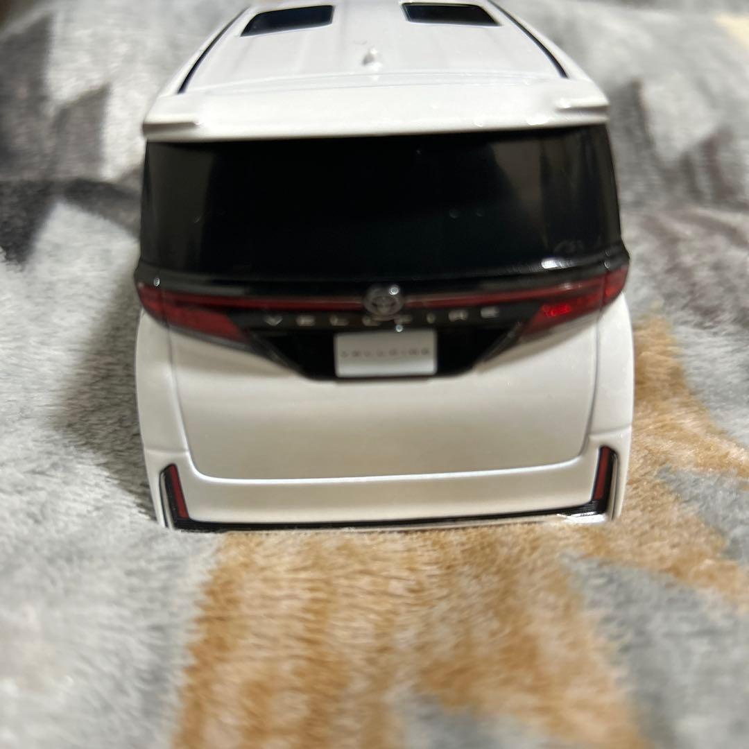 カラーサンプルミニカーヴェルファイアホワイトパール