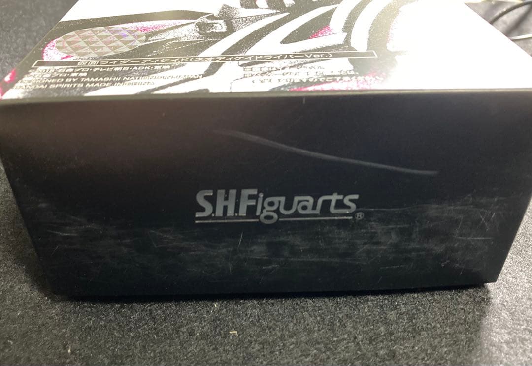 S.H.Figuarts 真骨彫製法 仮面ライダーディケイド ネオVer.