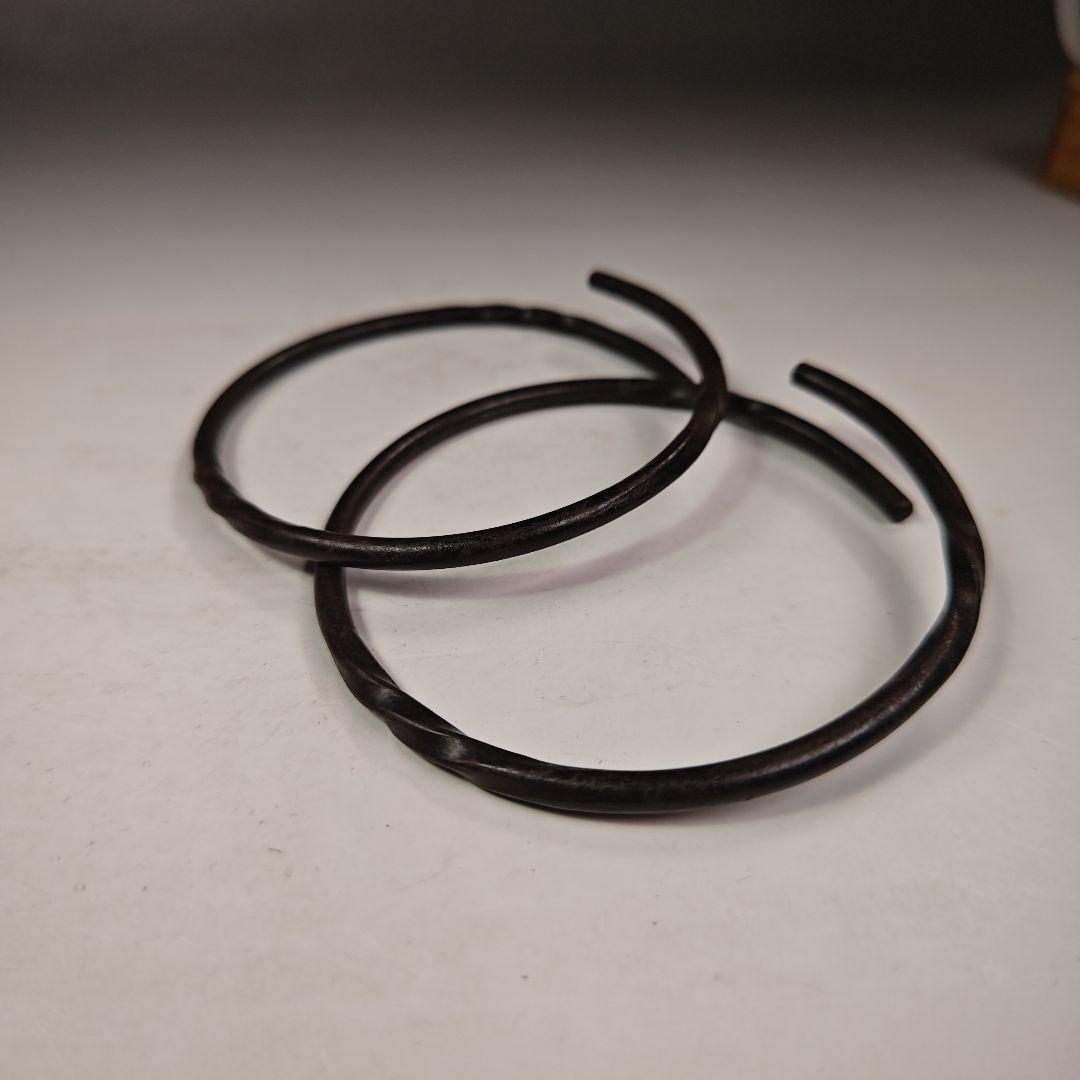 イ490 『釜師 高木治良兵衛』『利休形鉄釜くさり 鉄丸捩大鐶 共箱