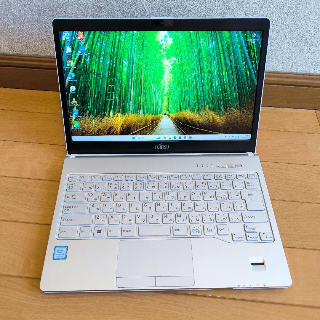 8世代 Corei3 Windows11 SSD メモリ12GB ノートPC 白 windows11✨爆速