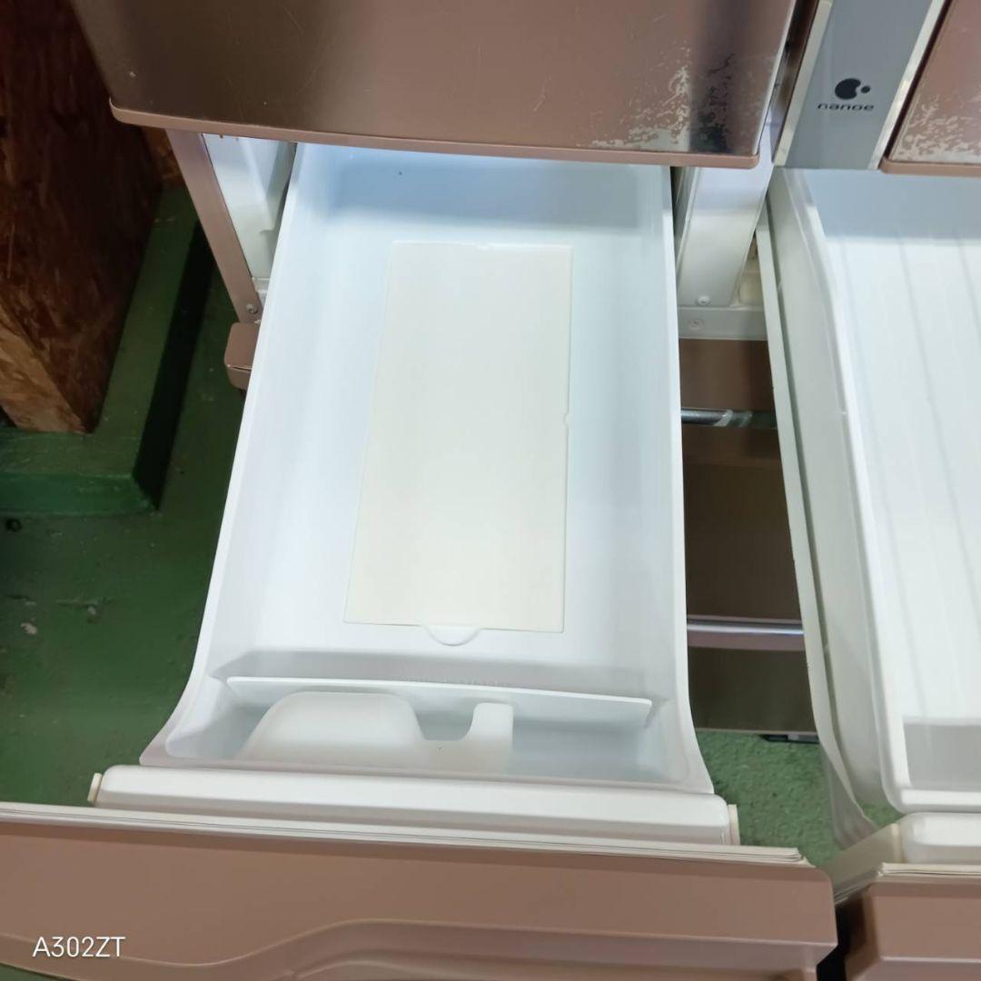 952◀ 送料設置無料　Panasonic　自動製氷機能付き大型冷蔵庫　609L