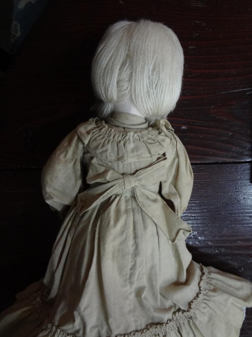 萩原一至    BASTARD!! -暗黒の破壊神-　　ビスク人形