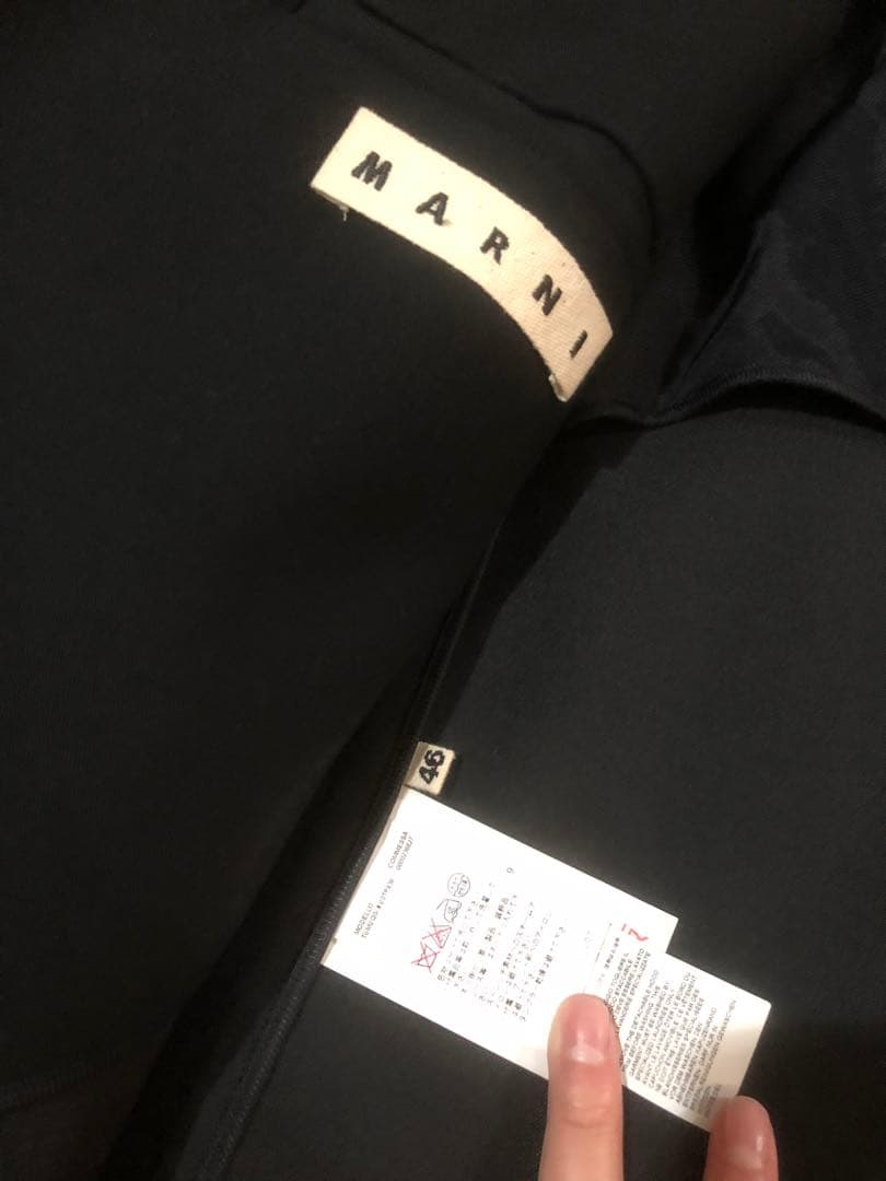 シーズンオフ特別値下げ【定価30万】 MARNI マルニ ムートンフード