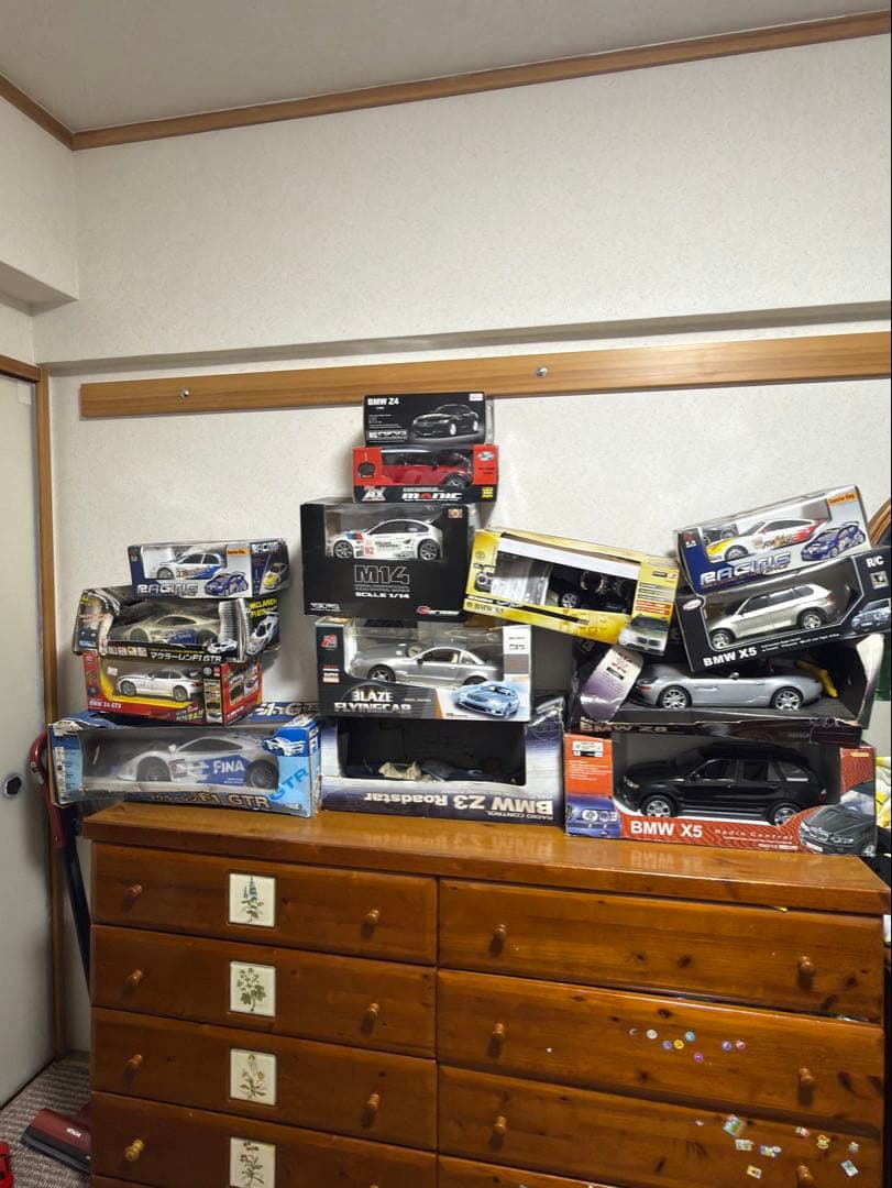 RCカーとミニカーセット（BMW X5, Formula 1 ラジコンまとめ売り