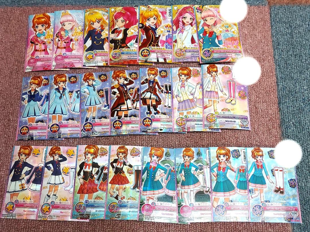 アイカツオンパレード　ティアラ　制服　カード　セット グッズ一覧 − グッズ｜データカードダス「アイカツオンパレード