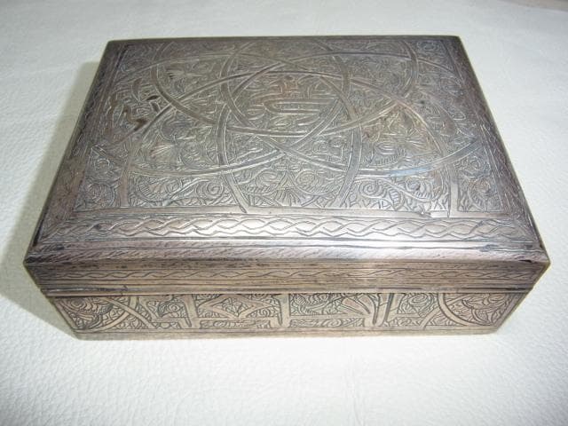 希少 美品 ◆総銀製 アラビア彫金 宝石箱 （アラビア文字 銀ホールマーク付き）
