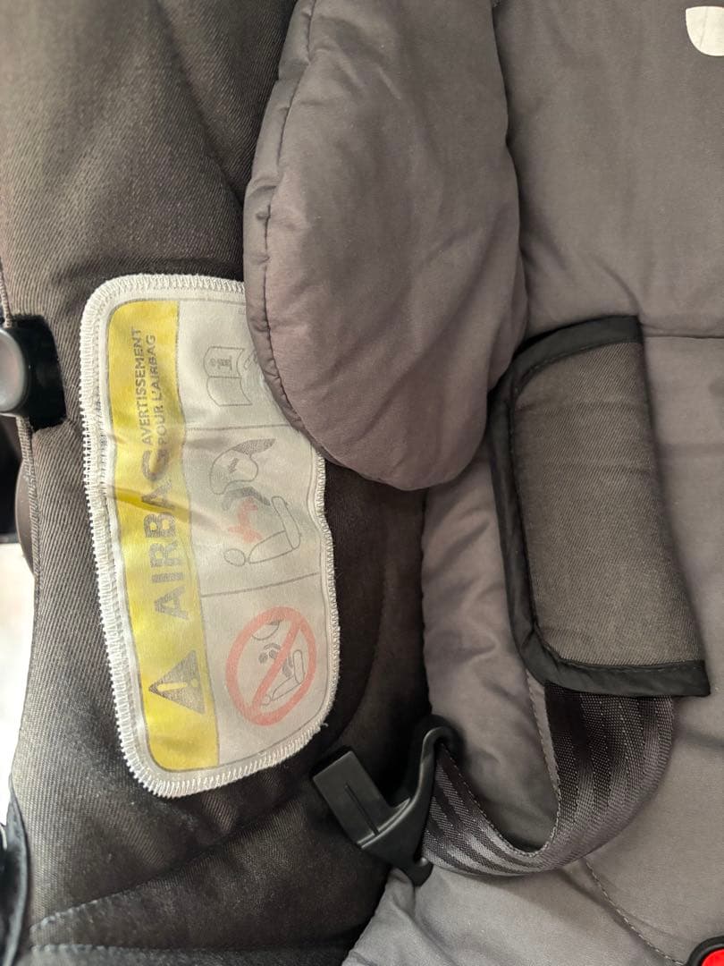 Joie チャイルドシートジェムGemm + i-AnchorFix base