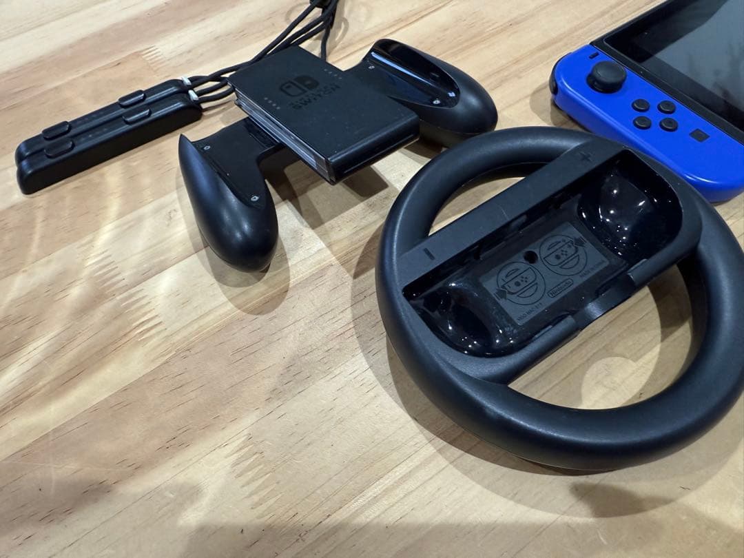 Nintendo Switch 本体 青/黄 ハンドル付き