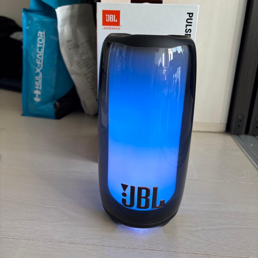 JBL PULSE5 ワイヤレススピーカー JBL PULSE5 ポータブルBluetoothスピーカー ブラック -の商品詳細 | 蔦