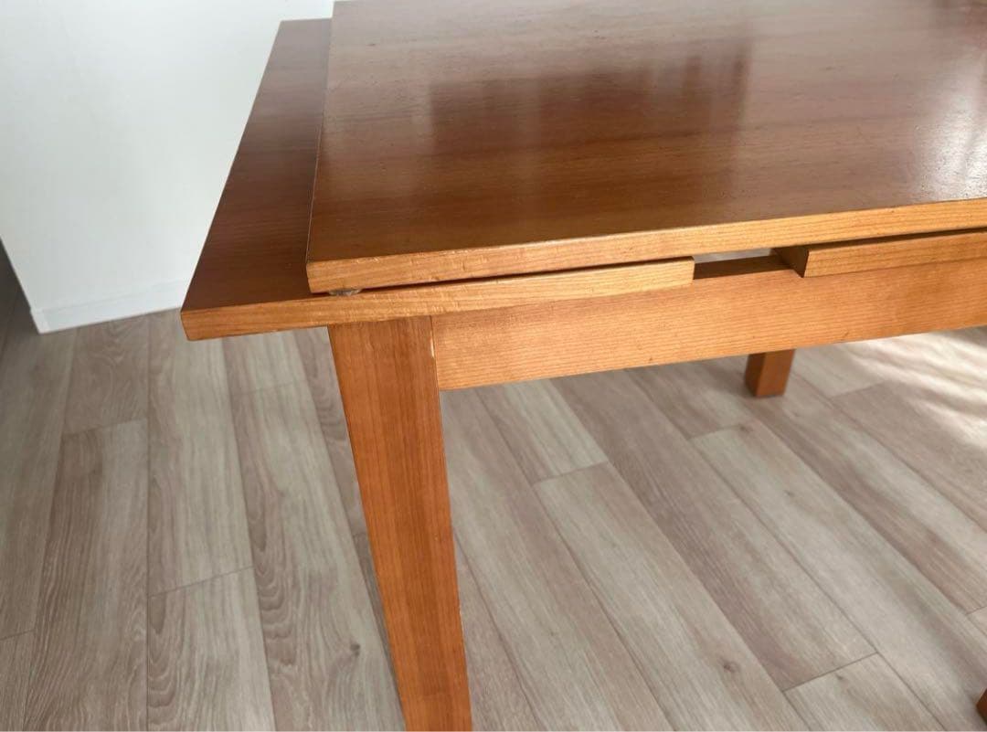 unico ダイニングテーブル