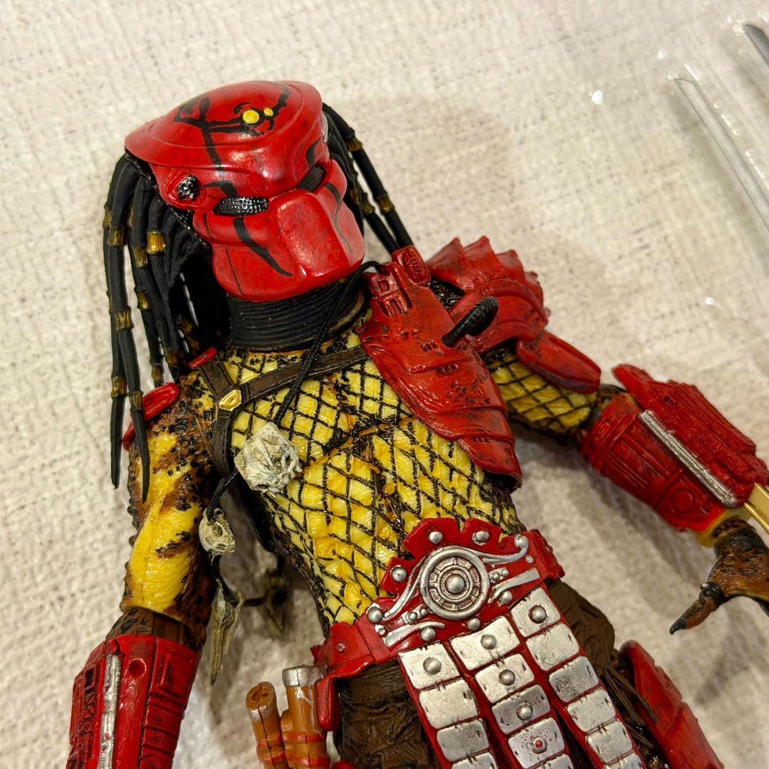 ネカ ビッグ レッド プレデター