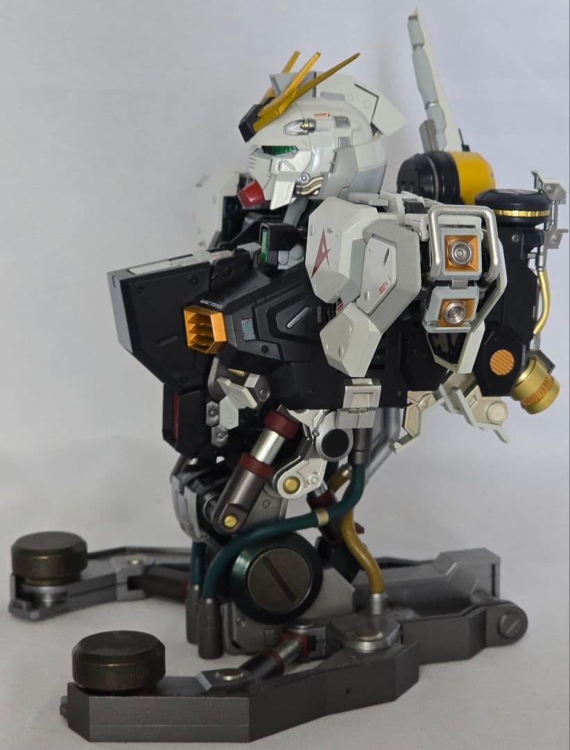 開封済み　FORMANIA EX νガンダム