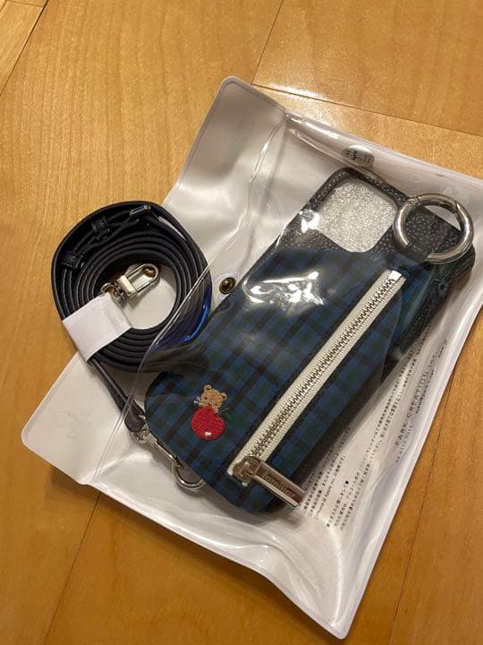 ajew × familiar コラボ iPhone12Promax用 L108564060 - iPhone