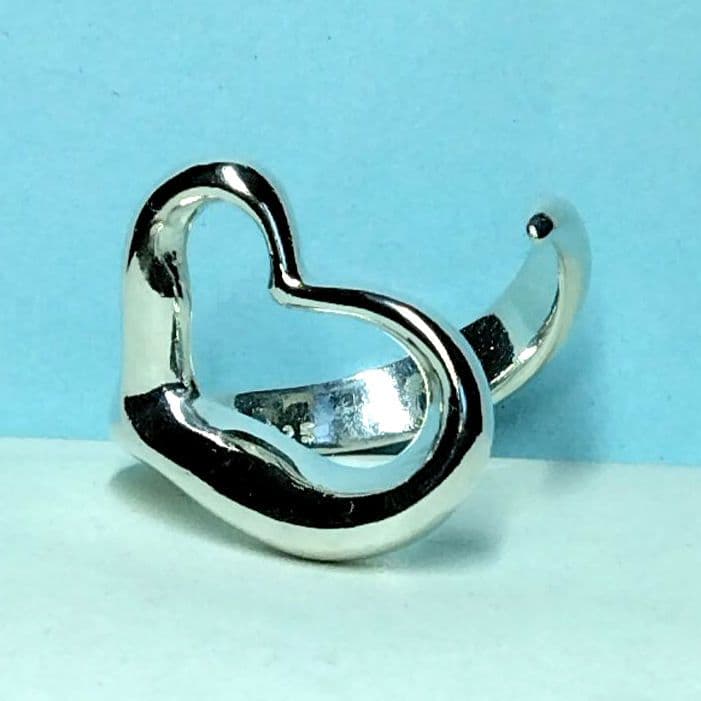 ティファニーオープンハートリング　16号　新品仕上げ　無傷未使用に近い