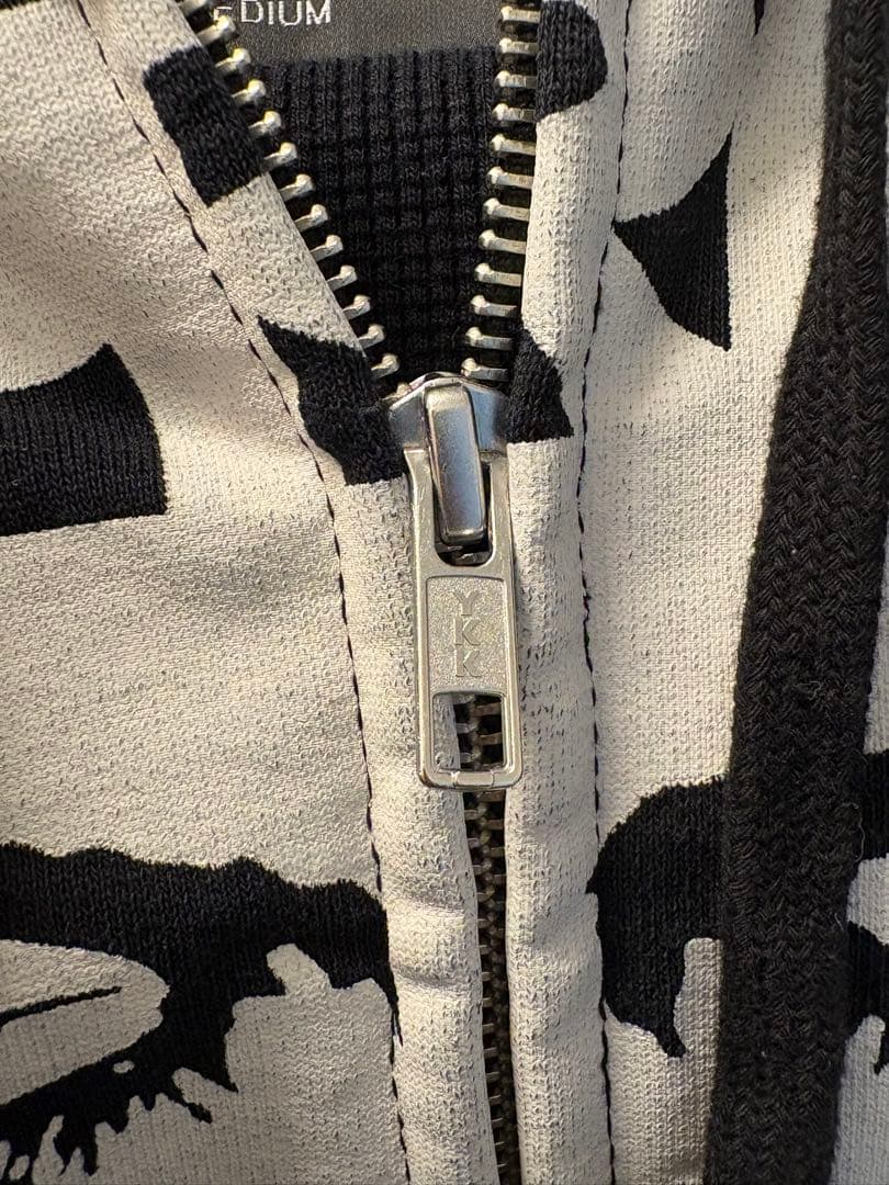 シュプリームヒステリックグラマージップパーカー M size 最安値