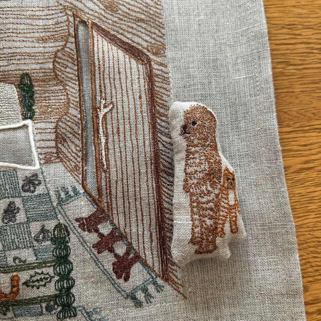 コーラル&タスク Coral&Tusk ３匹のクマのクッションカバー　新作