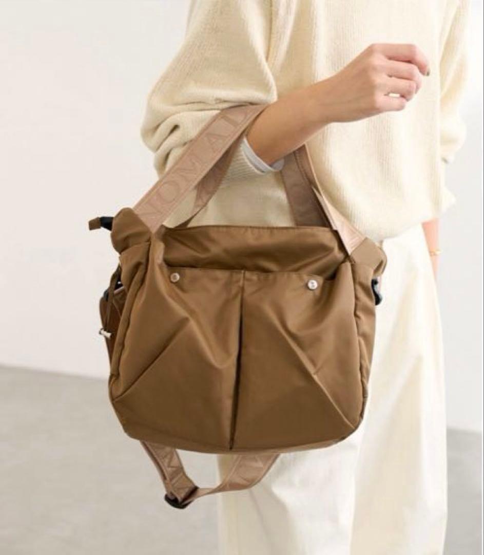 正規品☆新品未使用タグ付 フレームワーク別注ノマディスBASQUE M SLD