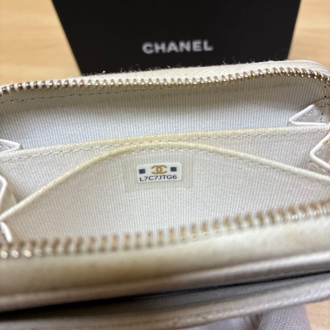 シャネル　ケース　カードケース　キャビアスキン　ココマーク