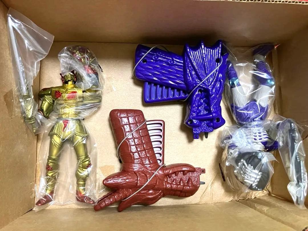 【超レア物 ミスティックナイツ 4箱セット 中身未使用 アクションフィギュア】