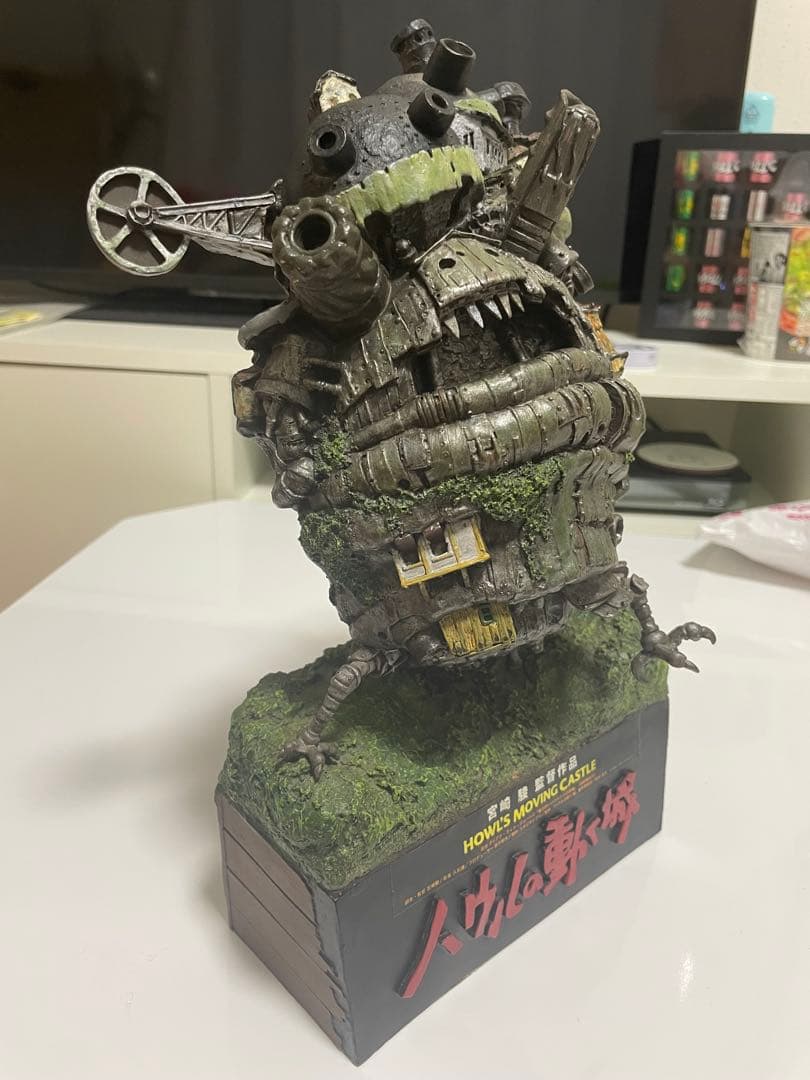 希少、非売品、ハウルの動く城 ジオラマ　フィギュア　ローソン200個限定商品