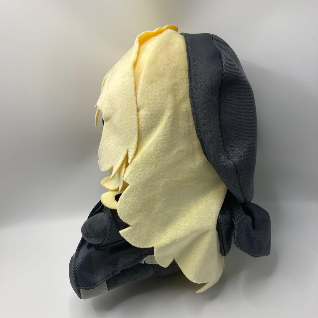 ブルーアーカイブ ニヤニヤ教授 ぬいぐるみ - メルカリ