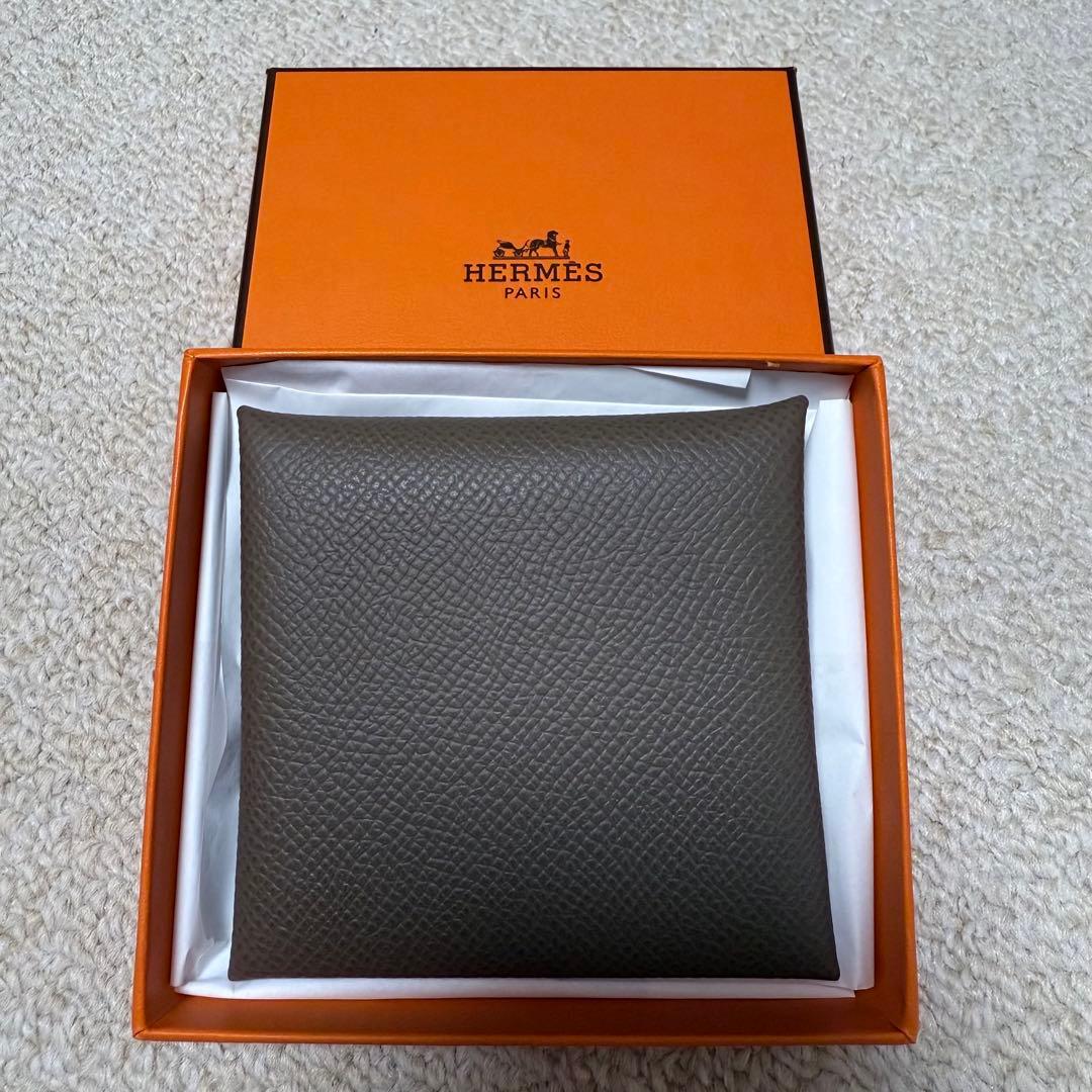 【新品未使用】HERMES エトゥープ　バスティア　ケース　エルメス