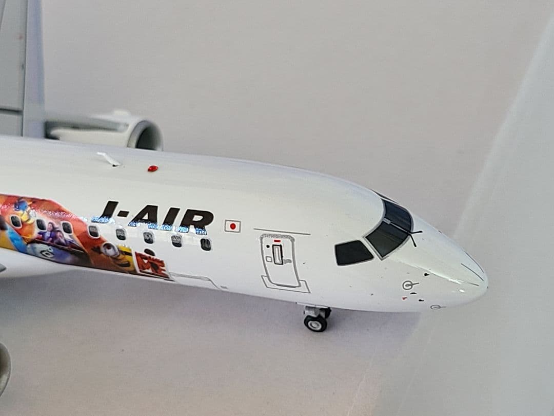 JAL(J-air) エンブラエル190 ミニオンジェット JA248J
