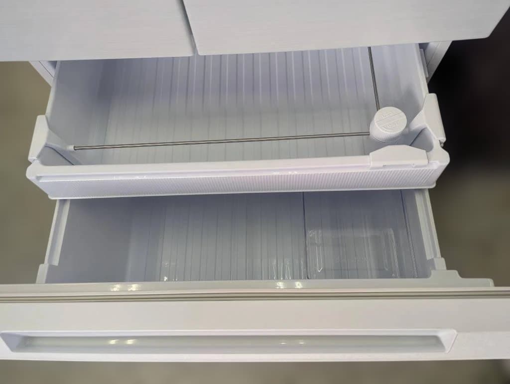 展示品 SHARP 429L 6ドア冷蔵庫 SJ-MF43M　展示による小傷あり