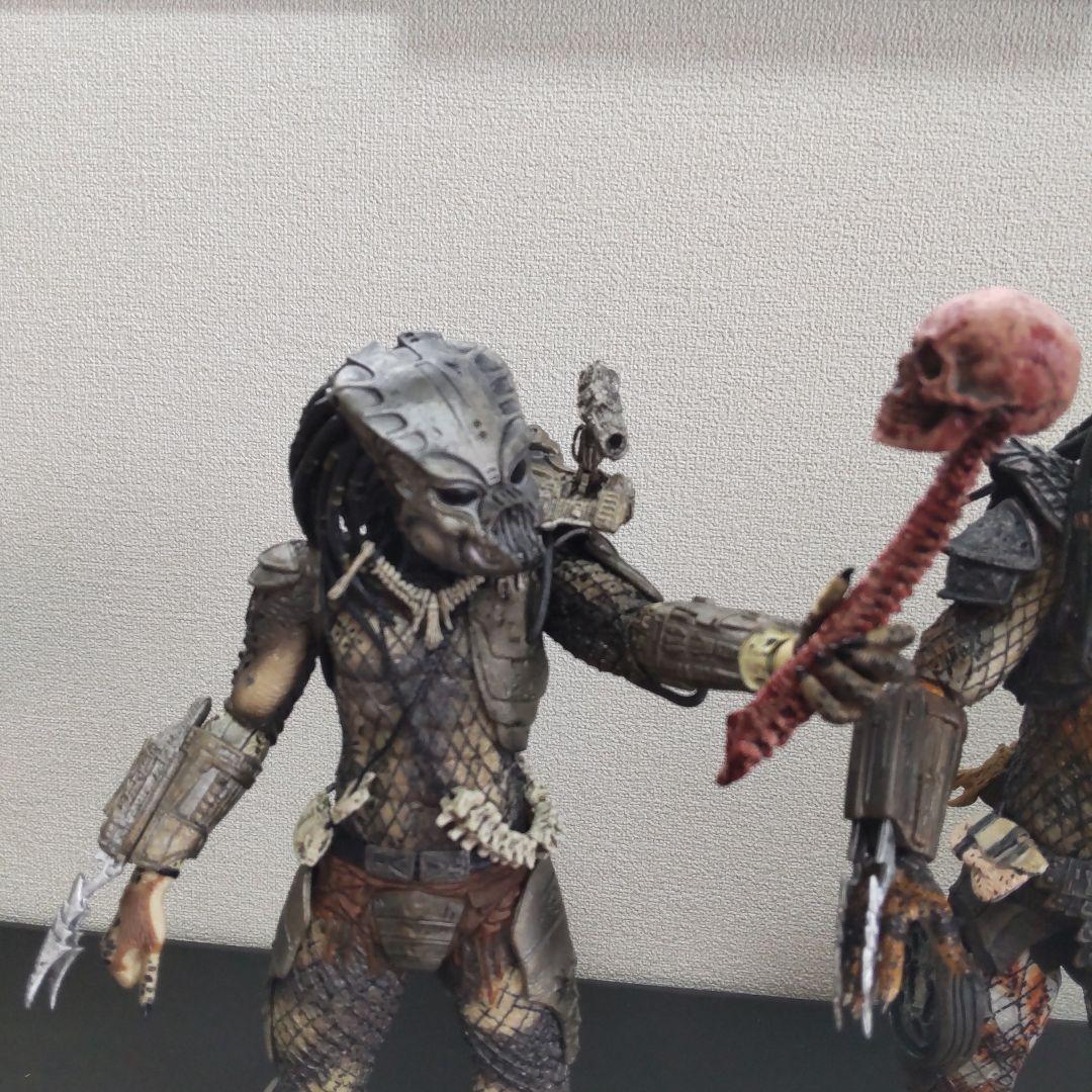 NECA プレデター フィギュア