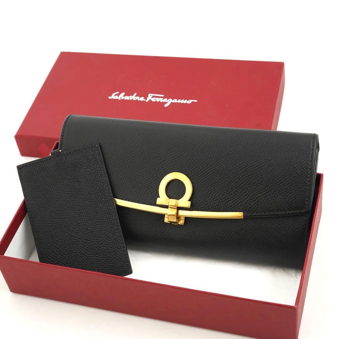 ☆未使用☆ フェラガモ ガンチーニ 長財布