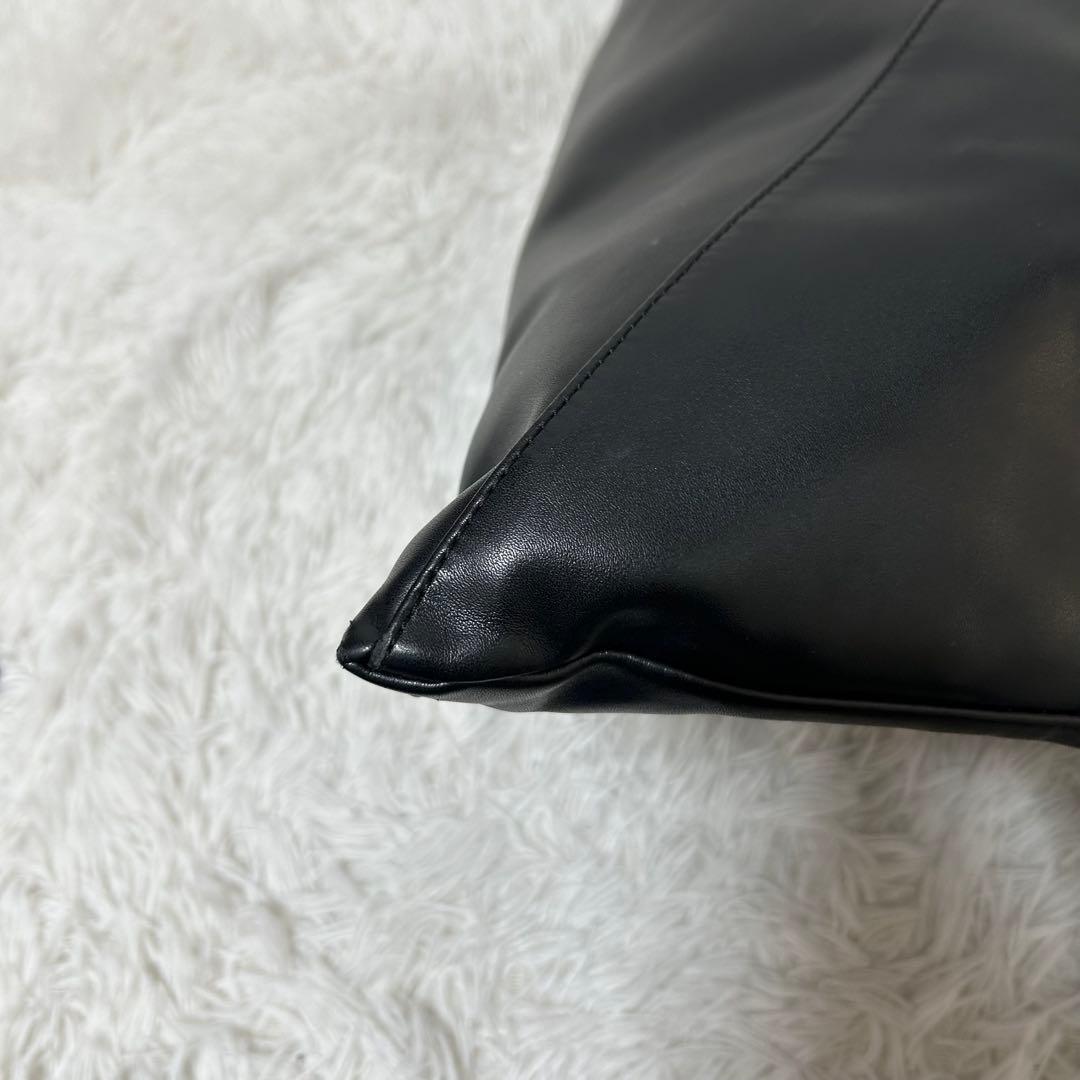 【美品✨ミディアムサイズ/大容量】メゾンマルジェラ　ジャパニーズバッグ　黒　人気